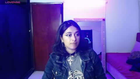 andy_eagleton_20 online show from July 18, 3:54 am