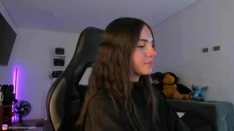      online show from April 13, 2:57 am