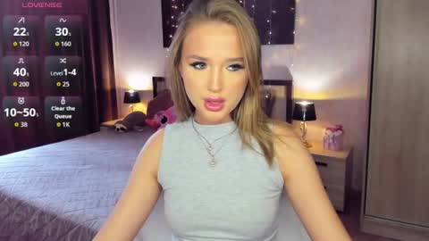 Anfisa online show from July 24, 1:20 pm
