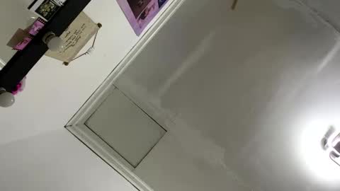 ange011 online show from April 27, 9:28 am