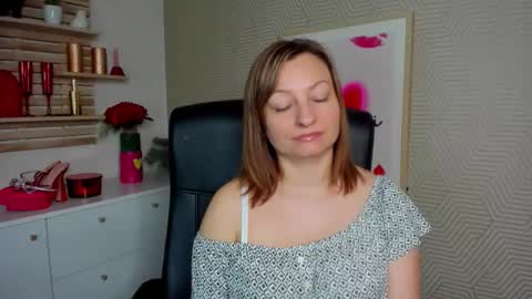 Angela online show from April 22, 5:59 am