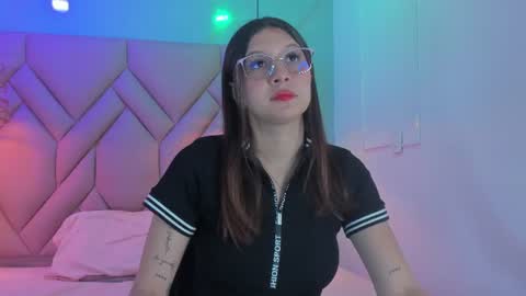 ANGELA online show from June 16, 12:17 pm