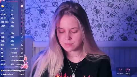 Darsi Anty online show from March 7, 4:36 pm