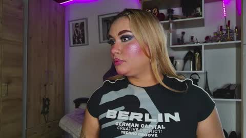 Angelica Sparks online show from July 19, 2:03 am