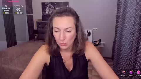 AngelicaCream online show from August 7, 8:32 am