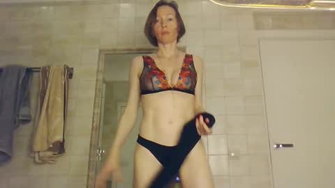 angelicfenix online show from March 25, 5:05 pm