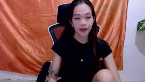 angelyn_slim online show from May 30, 9:54 pm