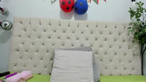 anggie online show from June 26, 3:46 pm