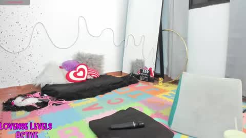 Anhala Rivera online show from February 7, 2:51 am