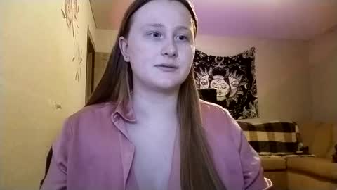 Anika online show from March 9, 2:15 am