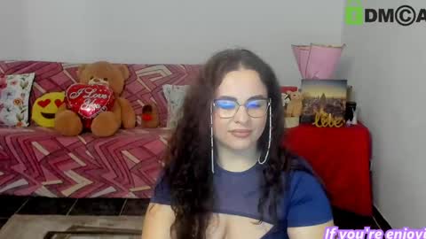 AnissyaX online show from April 17, 4:58 am