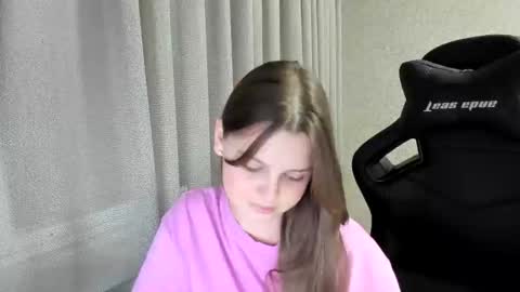 Anna online show from September 18, 2:48 pm