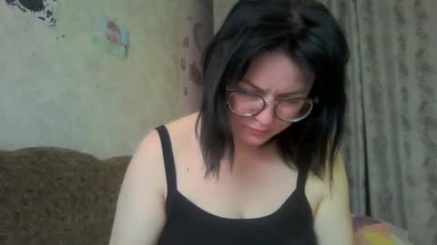 AnnaOhRise online show from May 6, 6:17 am
