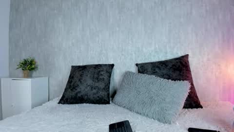  Andre online show from March 9, 11:19 pm