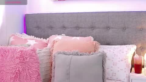 Antonella Lee online show from May 28, 6:06 pm