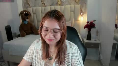 Antonella Moon 7 online show from June 2, 10:11 pm
