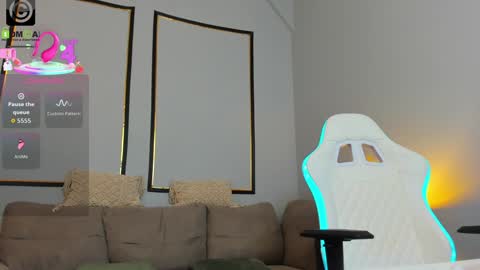 Anya online show from February 10, 1:47 pm