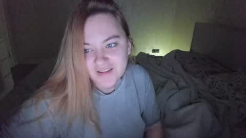 appleyummybuns online show from July 31, 1:06 am