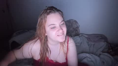 appleyummybuns online show from June 25, 8:10 pm