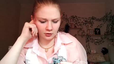 Sarah online show from June 19, 11:24 am