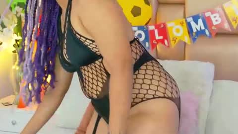 ARIA PEACH  online show from June 20, 9:40 pm