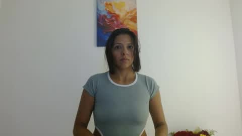 ariah_stark online show from August 3, 2:48 am