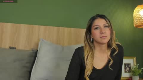 Ariana  online show from May 15, 6:10 pm