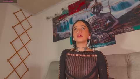 ariana_whitee online show from March 21, 6:51 am