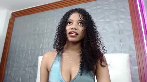 arianna_rochel online show from November 16, 5:57 pm