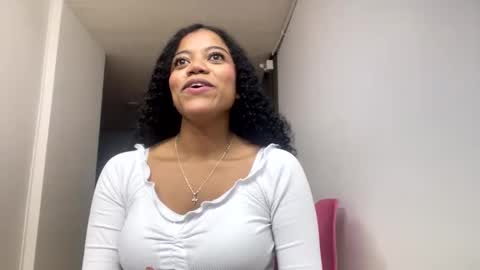 arianna_roxe_ online show from May 26, 4:34 am