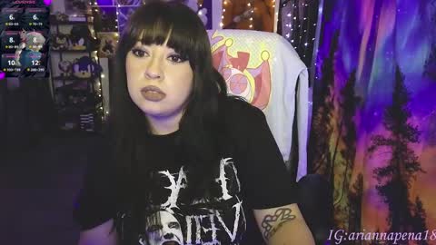 Arianna Pea online show from May 17, 1:05 am