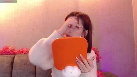 Ariel online show from March 4, 12:12 pm