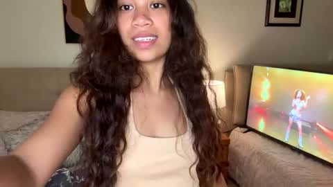Ari  online show from June 11, 3:14 am