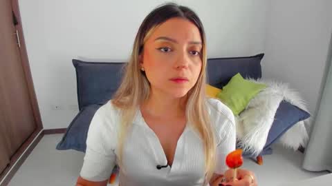 Zahaara online show from March 2, 10:48 pm