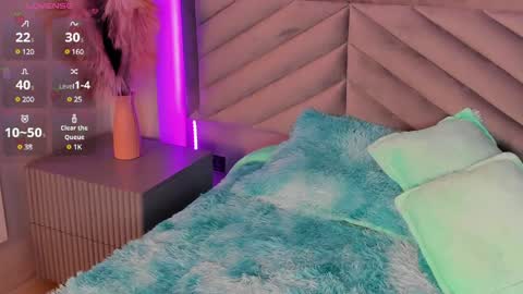 ARY THOMPSON online show from December 26, 9:58 pm