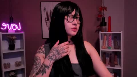 Asami  online show from March 6, 10:15 pm