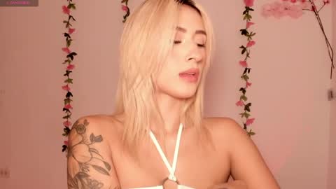 dahiana online show from April 1, 6:16 pm