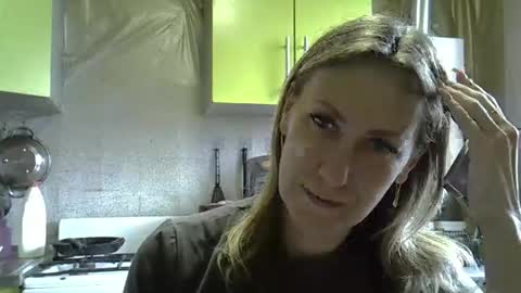 AshleyXHoney online show from April 17, 7:21 am