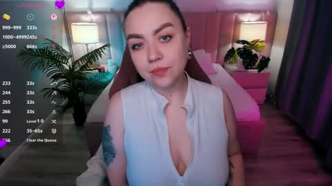 Your girlfriend online show from March 28, 12:11 am