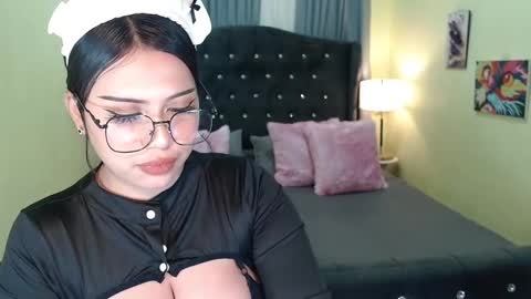 KIARA online show from March 10, 11:55 am