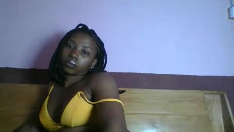 asmiraa online show from April 15, 7:58 pm