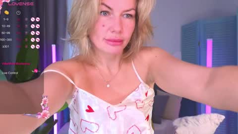 assolmonet online show from March 9, 7:55 am