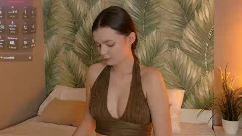 Aster Quinn online show from April 14, 12:38 pm