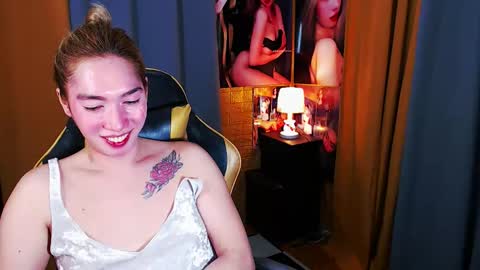 Miss awra online show from April 12, 7:55 am