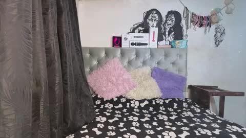 aurasensorial27 online show from October 19, 4:58 am