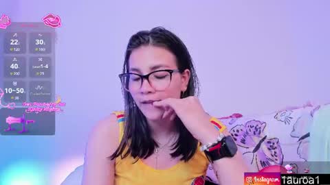 aurora_divine online show from June 17, 2:46 am
