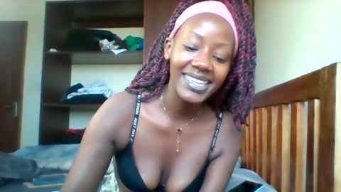 averygoodbadgirl online show from May 19, 10:22 am