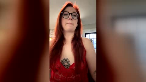 avie1020 online show from March 19, 2:54 pm