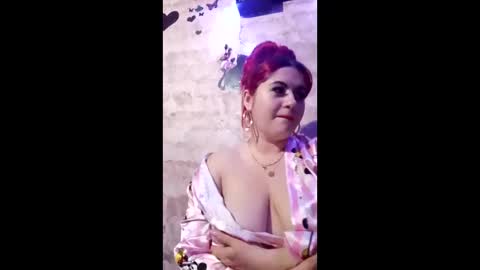 Ayanna online show from December 4, 7:14 pm