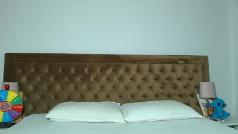 Aylin online show from April 6, 4:57 am